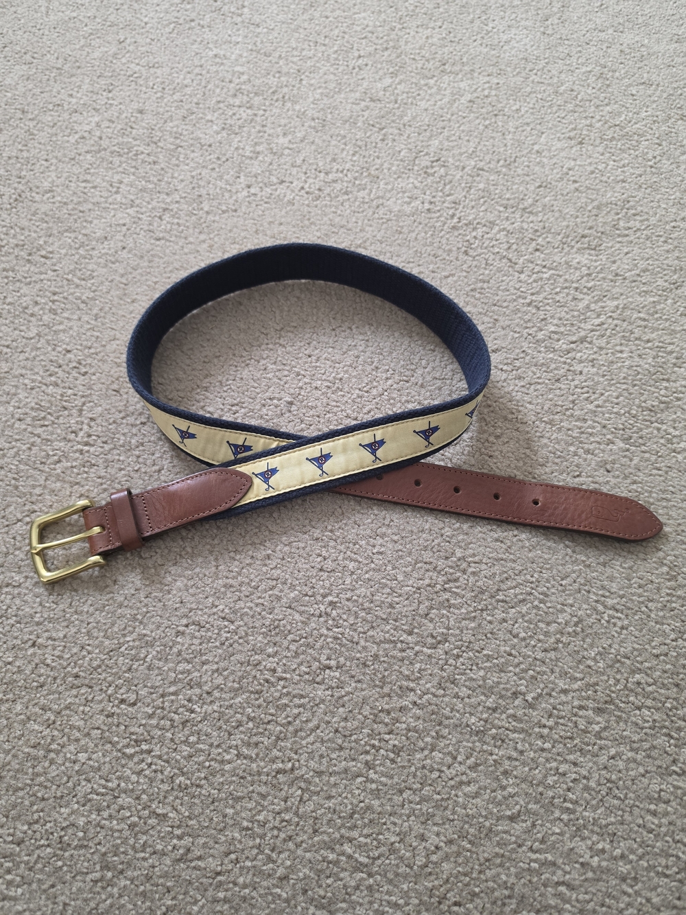 Vineyard Vines Brown Leather & Navy Embroidered Belt 34